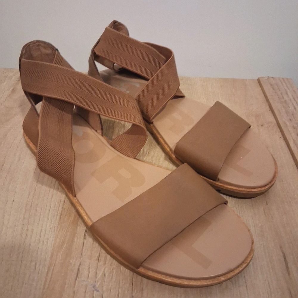 Sorel Sandals Womens US 6 Ella II Strappy Slip On Flats Tan Leather